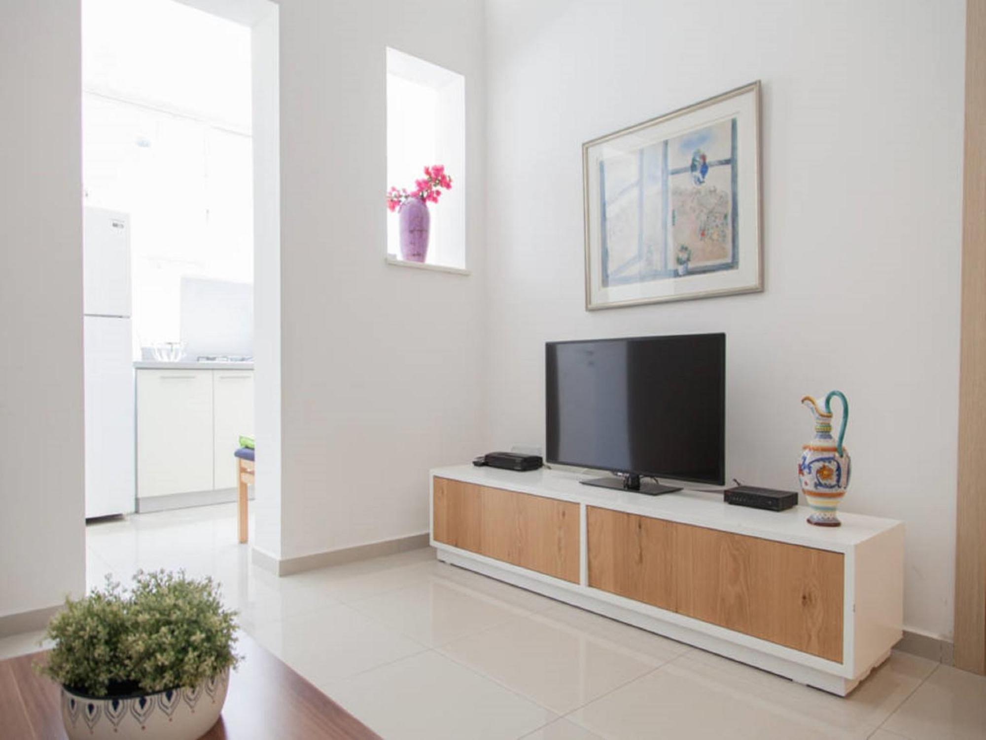 Alona'S Apartments 海法 外观 照片