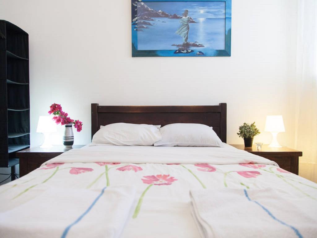 Alona'S Apartments 海法 外观 照片