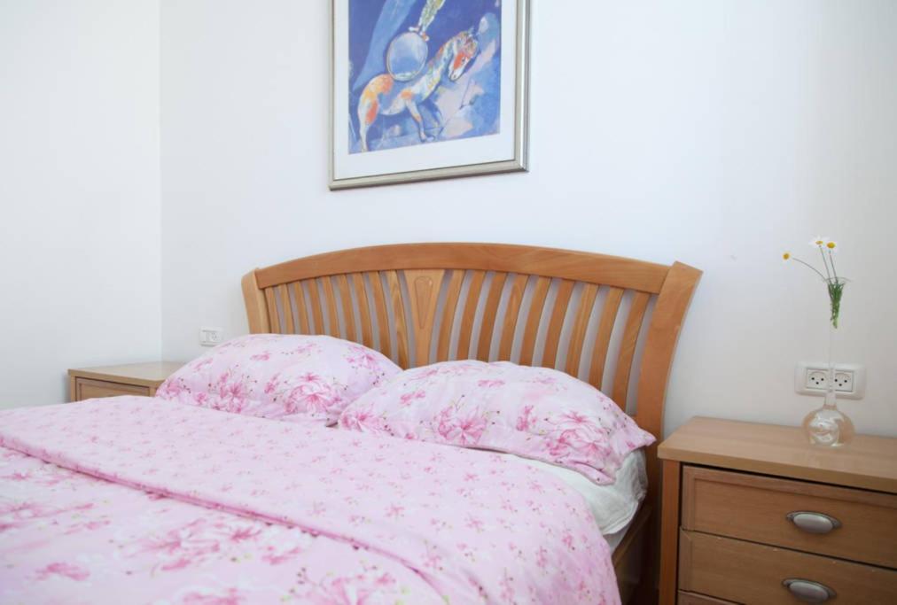 Alona'S Apartments 海法 外观 照片